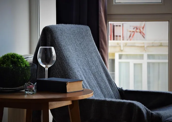 Cosy In Downtown With Free Garage Parking 아파트